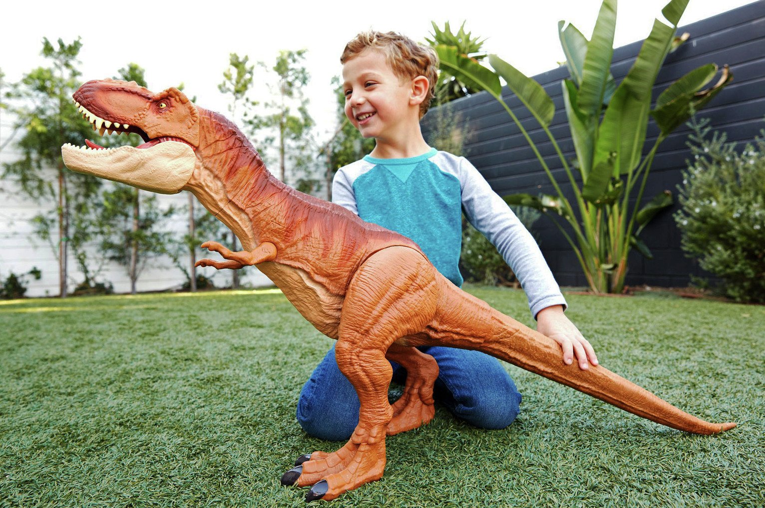 show me toy dinosaurs