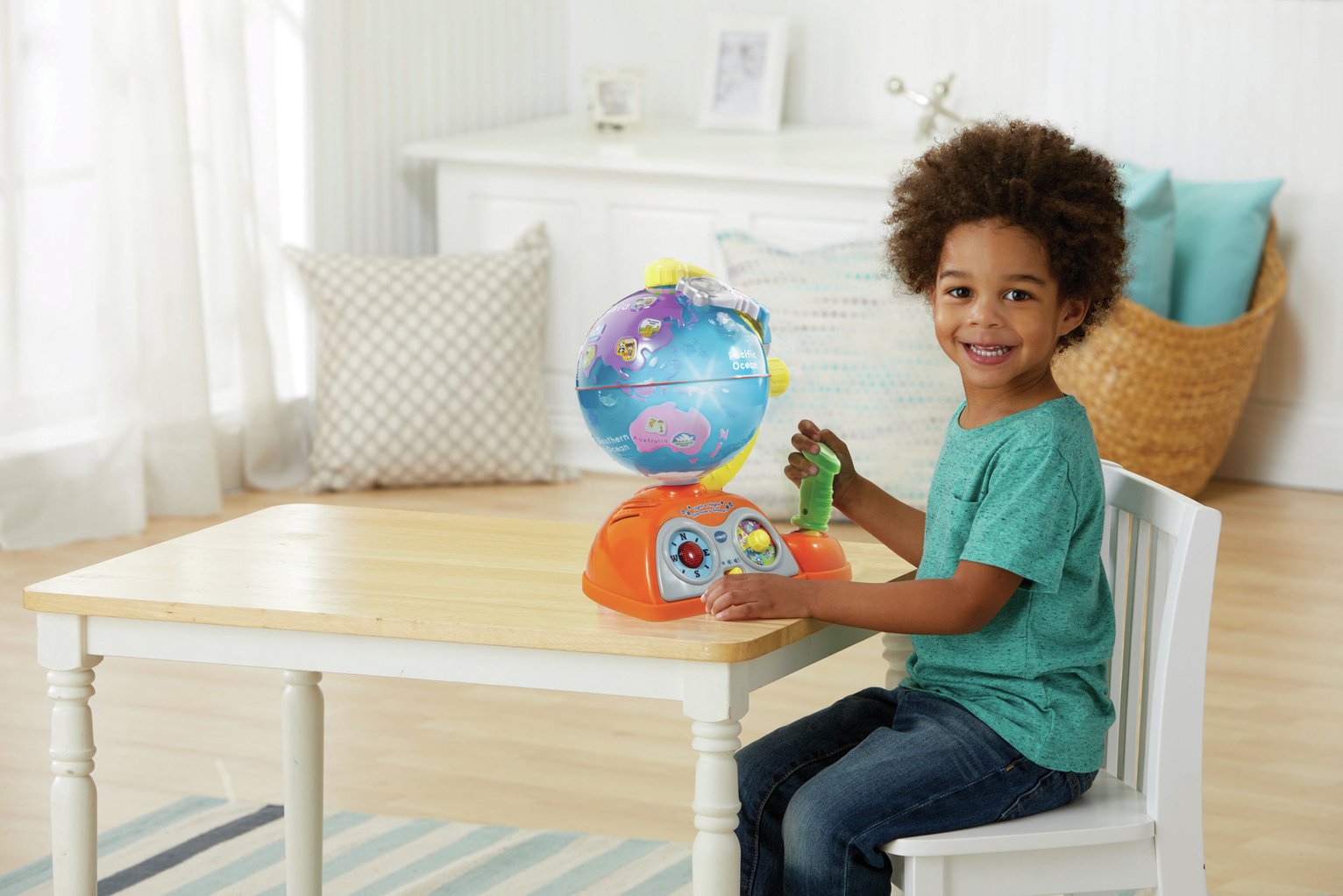 VTech Light Up Interactive Discovery Globe Review