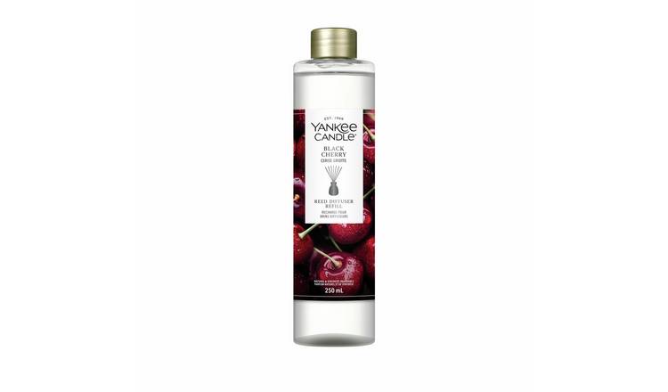Yankee Candle Signature 250ml Diffuser Refill - Black Cherry