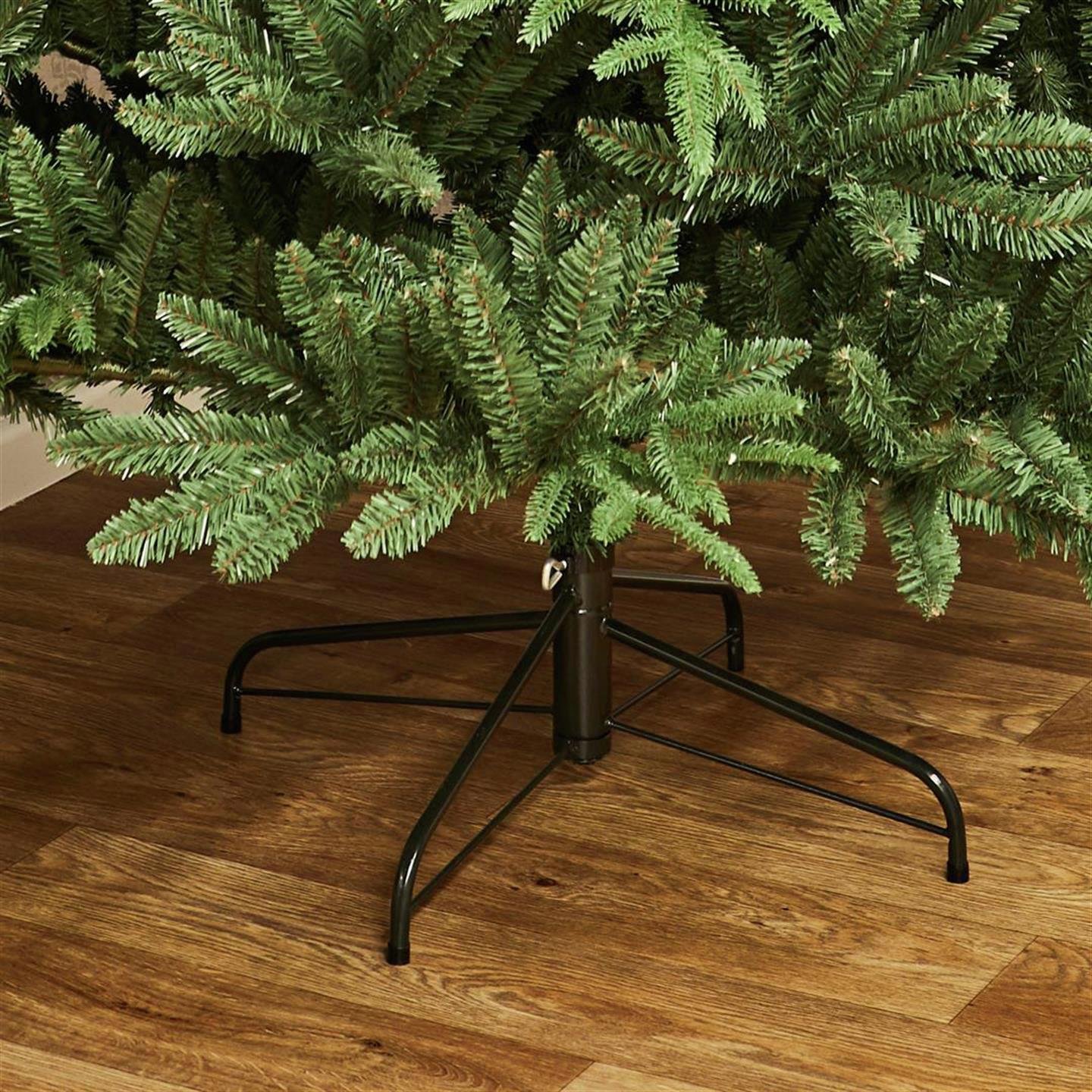Premier Decorations 2.1m Christmas Tree & Hinged Metal Stand Reviews