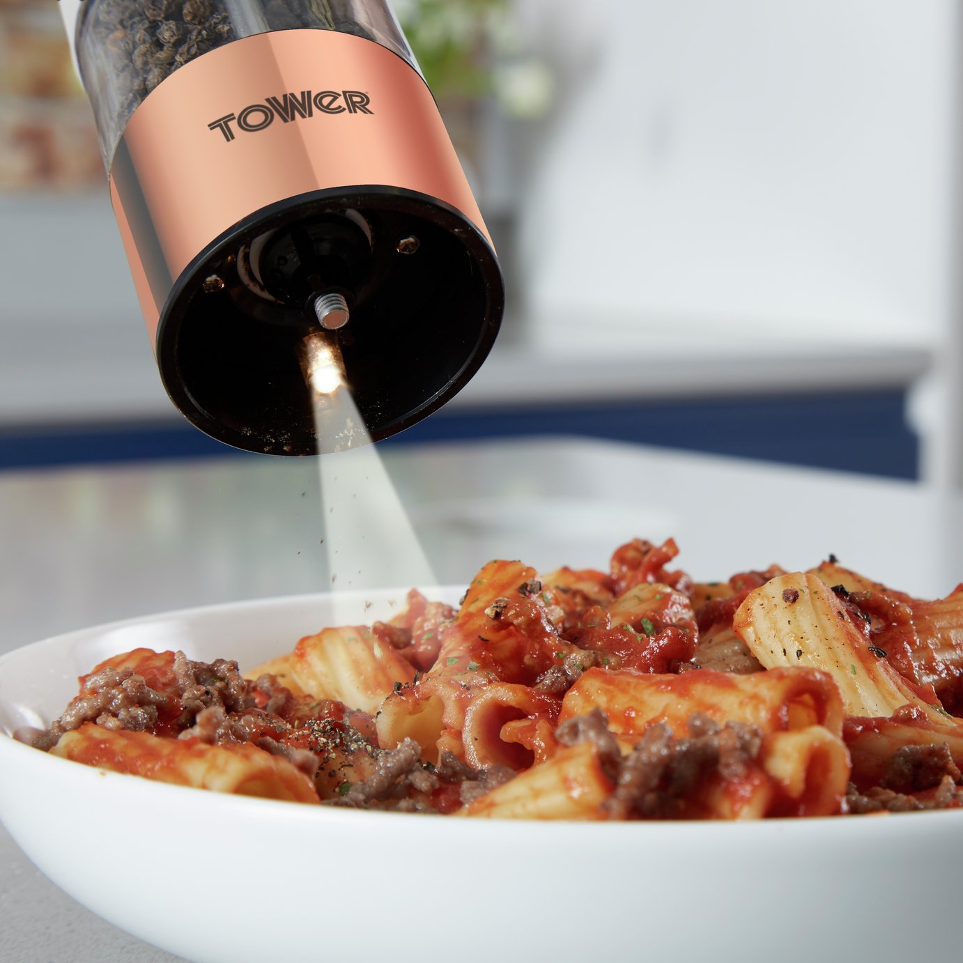 Tower Electric Salt and Pepper Mill Reviews