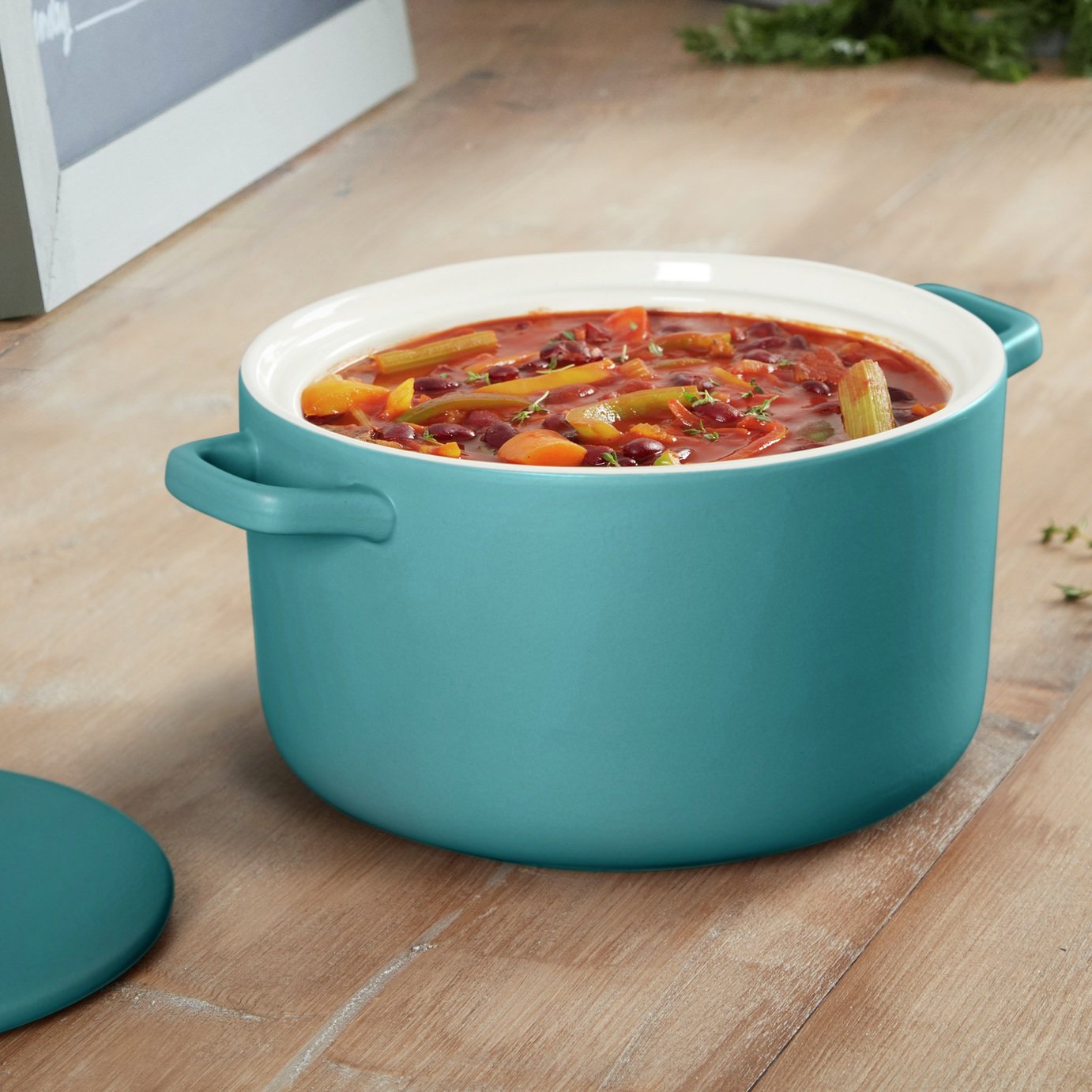 Fearne by Swan Medium Round Casserole Dish Review