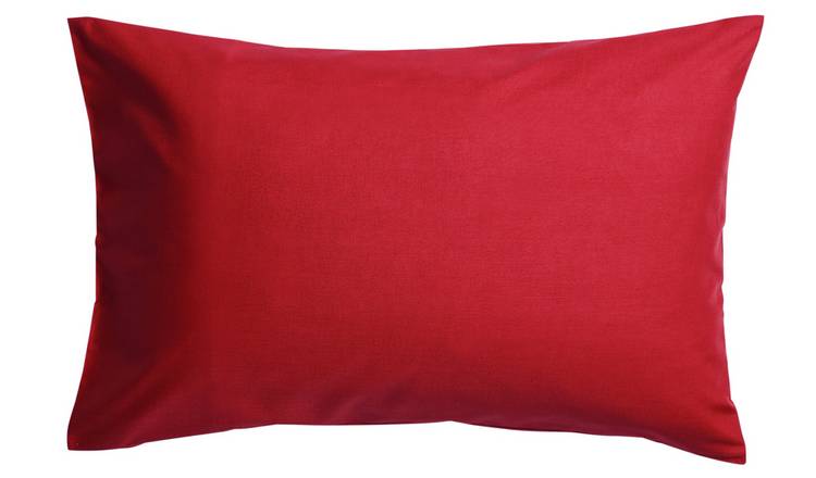 Pillow 2025 cases red