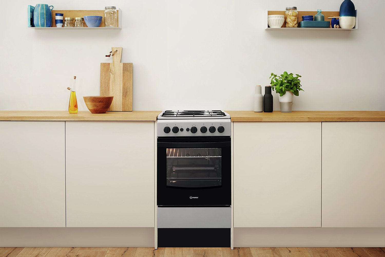 Indesit IS5G1PMSS 50cm Single Oven Gas Cooker Review