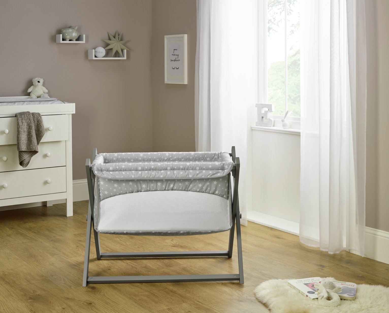 cuggl folding crib