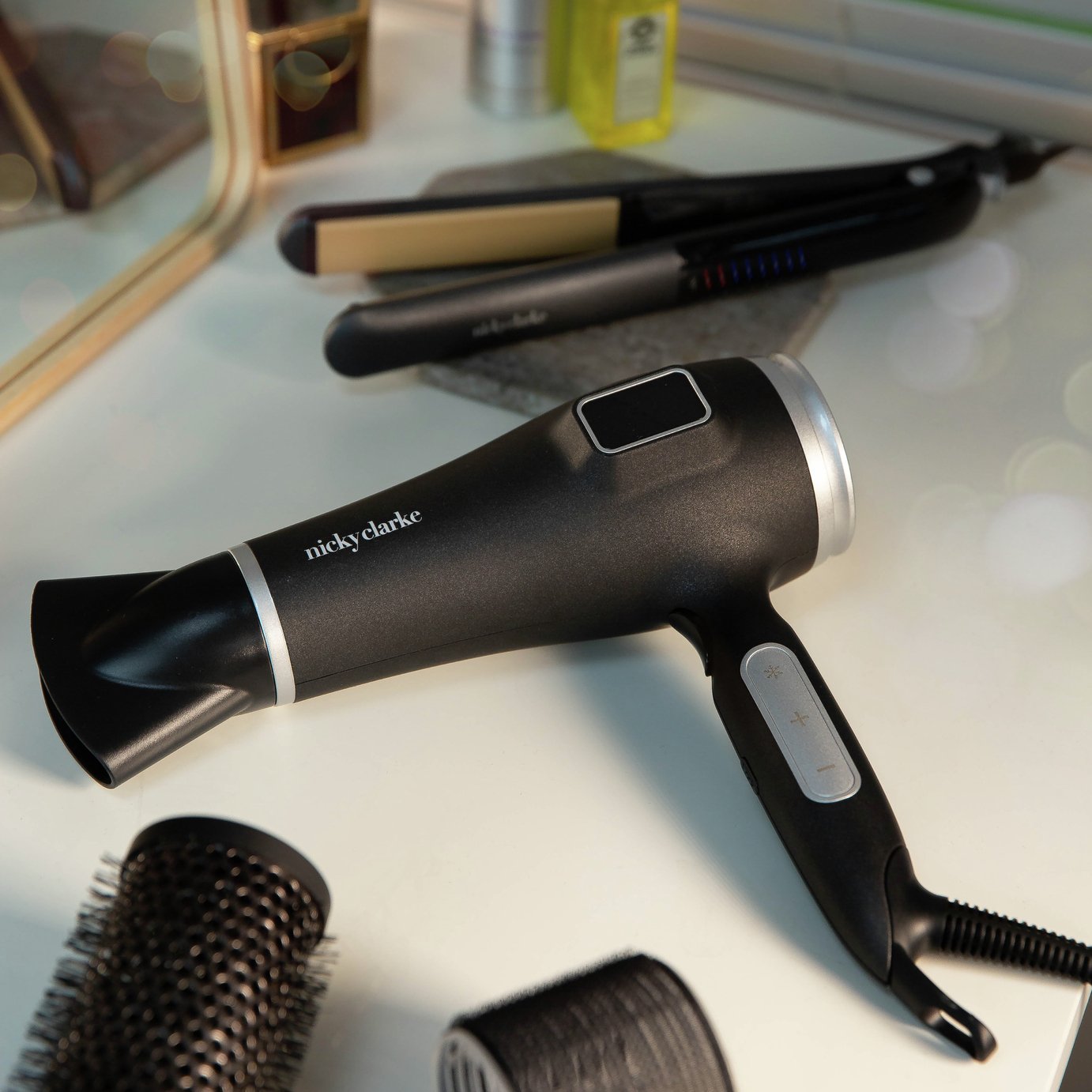 Nicky Clarke Hair Therapy Hair Dryer Review