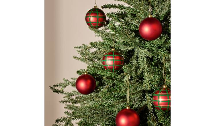 Argos Home Country Tartan Shatterproof Christmas Baubles - Pack of 6