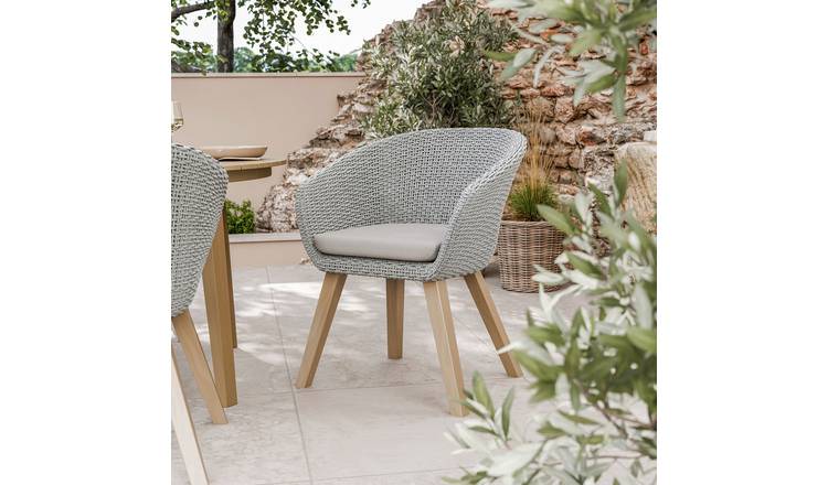 Royalcraft 4 Seater Round Wood Dining Set - Natural Wood and Grey