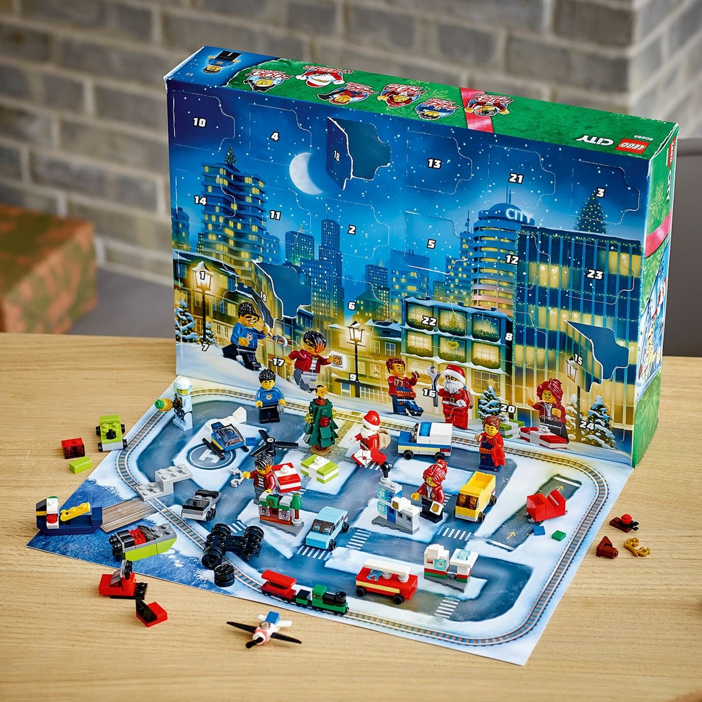 LEGO City Advent Calendar 2020 Review