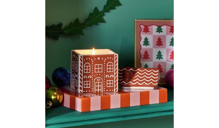 Argos Home Christmas Gingerbread House Candle - Christmas Cookie