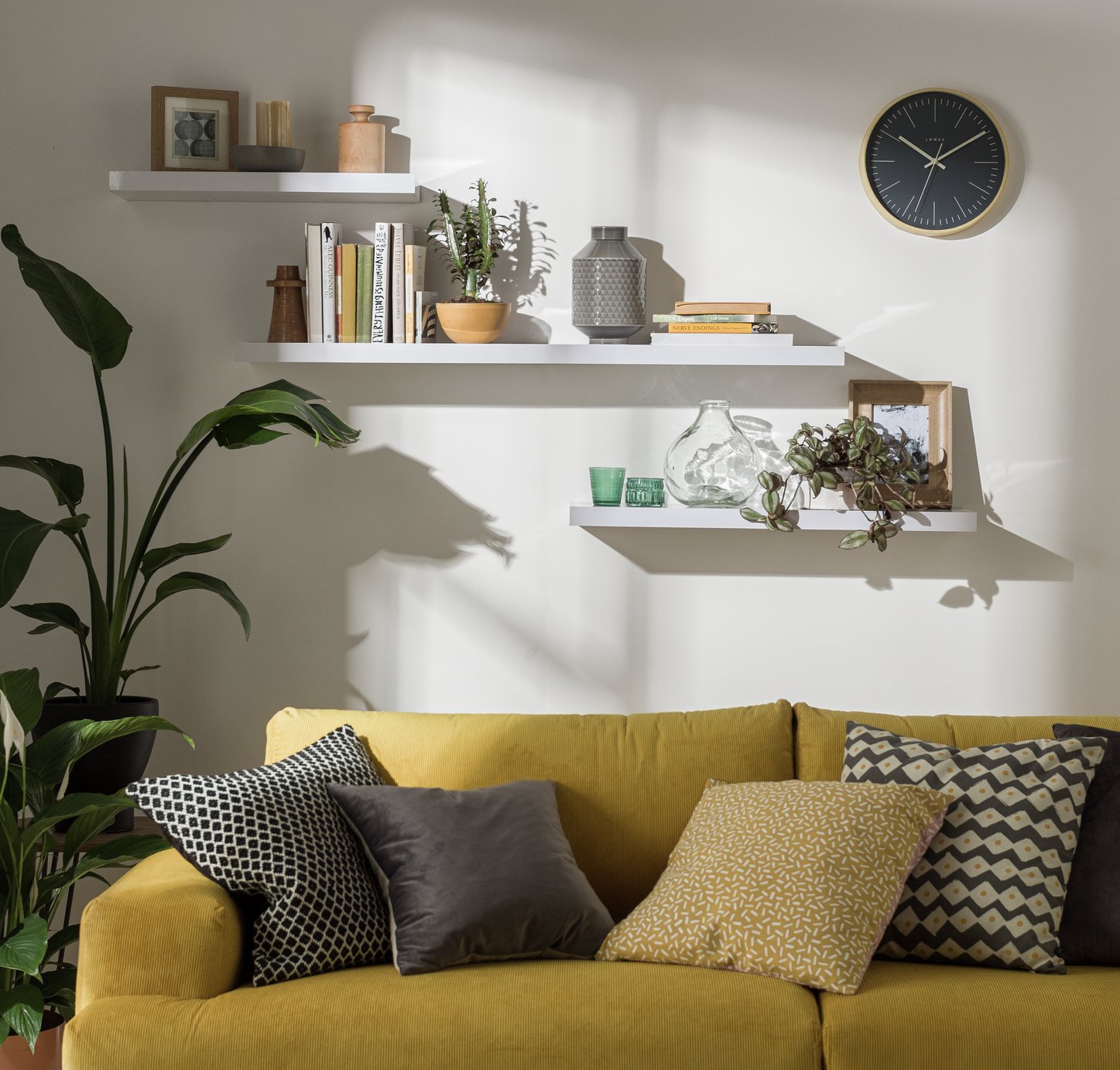 Habitat Jak 60cm Floating Shelf - White Gloss