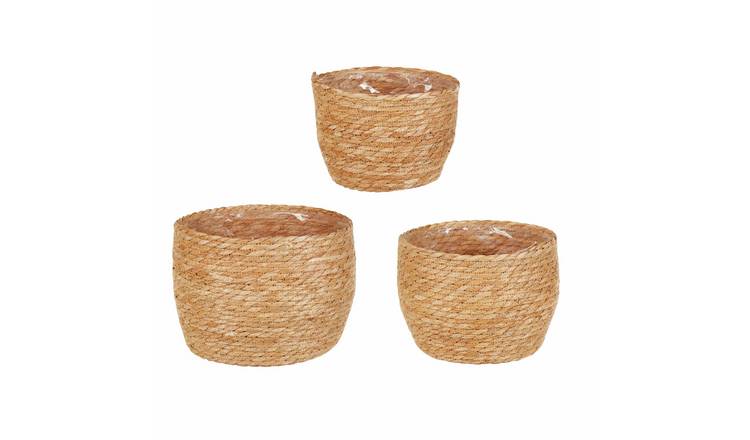 Premier Decorations Grass Weaved Planter with Poly Liner - Set of 3