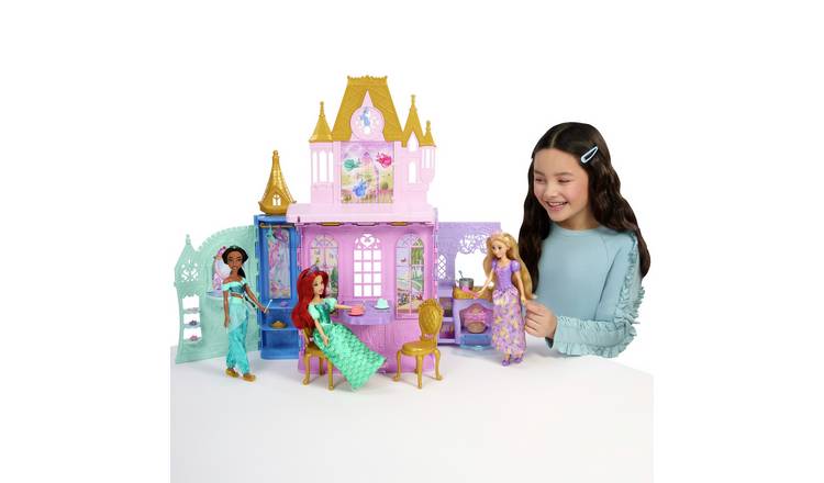Disney Princess Rapunzel Doll and Close & Carry Castle Playset