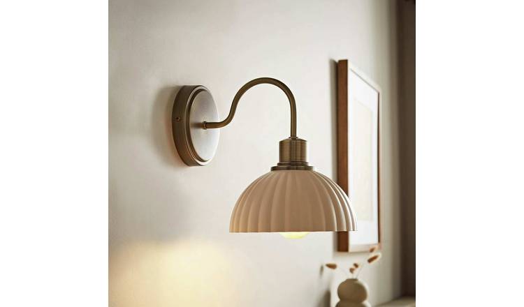 ValueLights Bourton Metal Wall Light - Cream