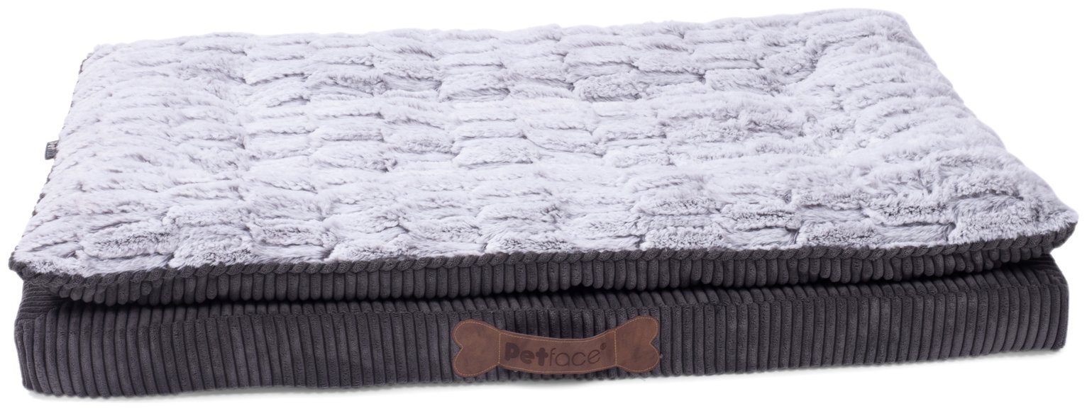 Petface Ultimate Memory Foam Bed Reviews