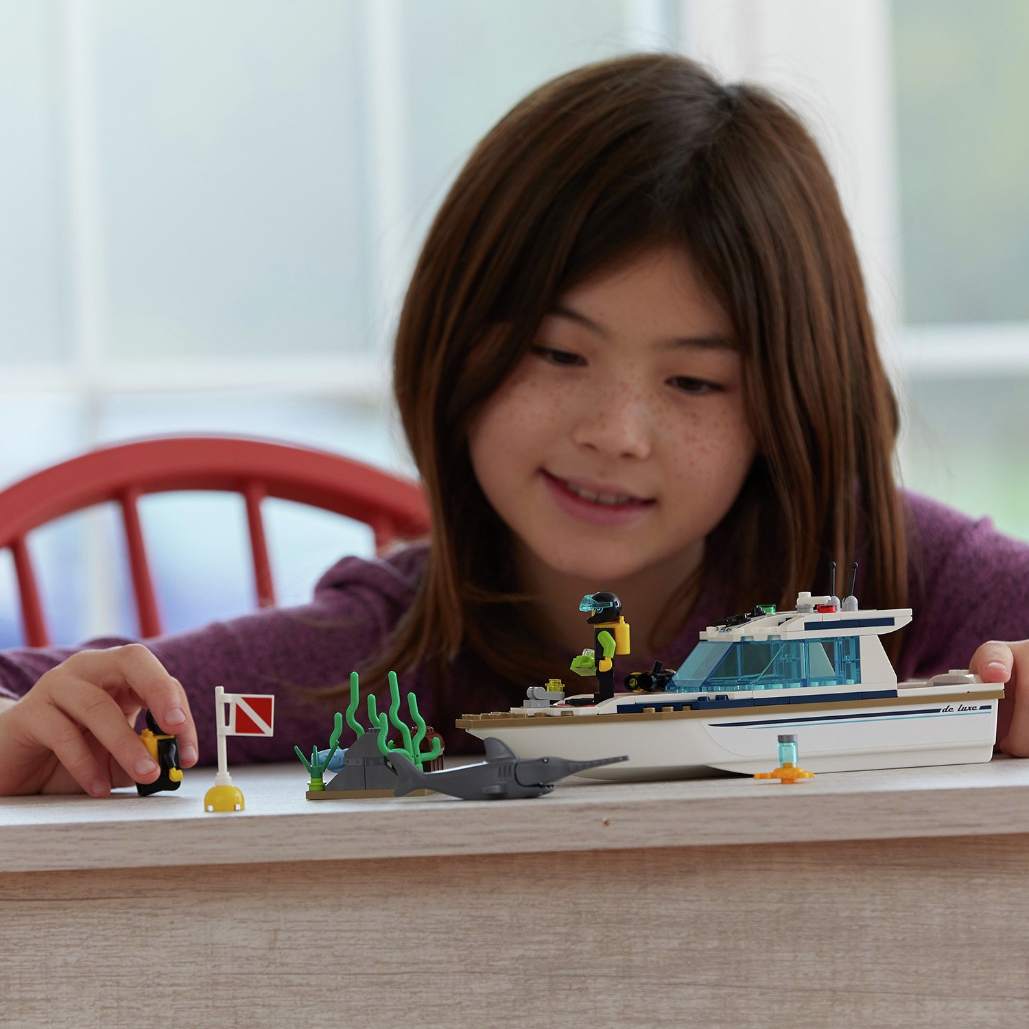 LEGO City Diving Toy Yacht Construction Set Review