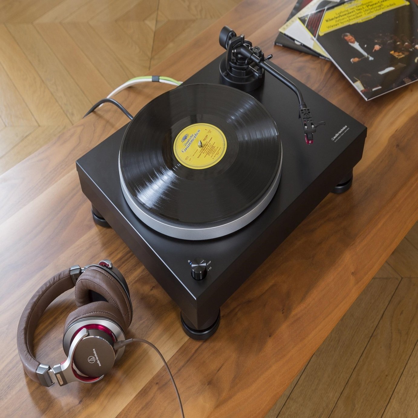 Audio-Technica AT-LP5 Direct-Drive USB Turntable Review
