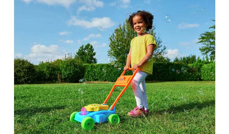 Bubble Lawn Mower - Outside Push Lawnmower Bubble Blower Machine for  Toddlers - Walk Behind Outdoor Activity for Kids by Hey Play (Blue)