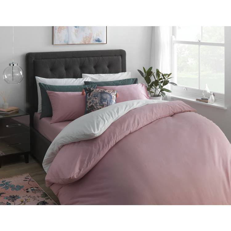 Habitat Cotton Rich 180 TC Plain Blush Fitted Sheet - King 0