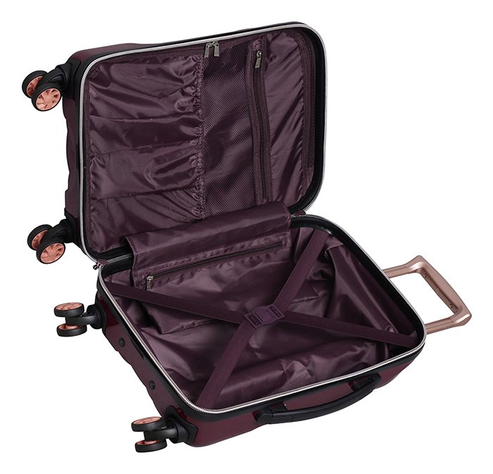 it Luggage 8 Wheel Hard Cabin Suitcase & Vanity Set Review