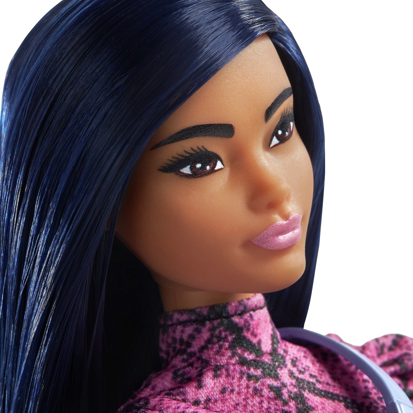 Barbie Fashionista with Snakeskin Dress Doll Review