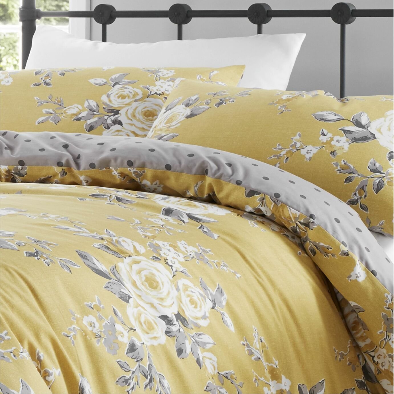 Catherine Lansfield Canterbury Ochre Bedding Set Review