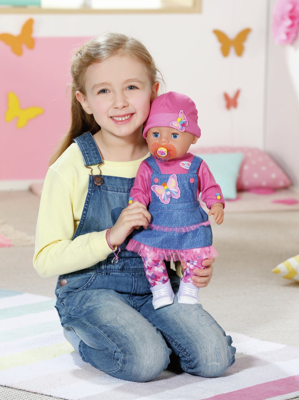 BABY born Magic Jeans Girl 43cm  Doll Review