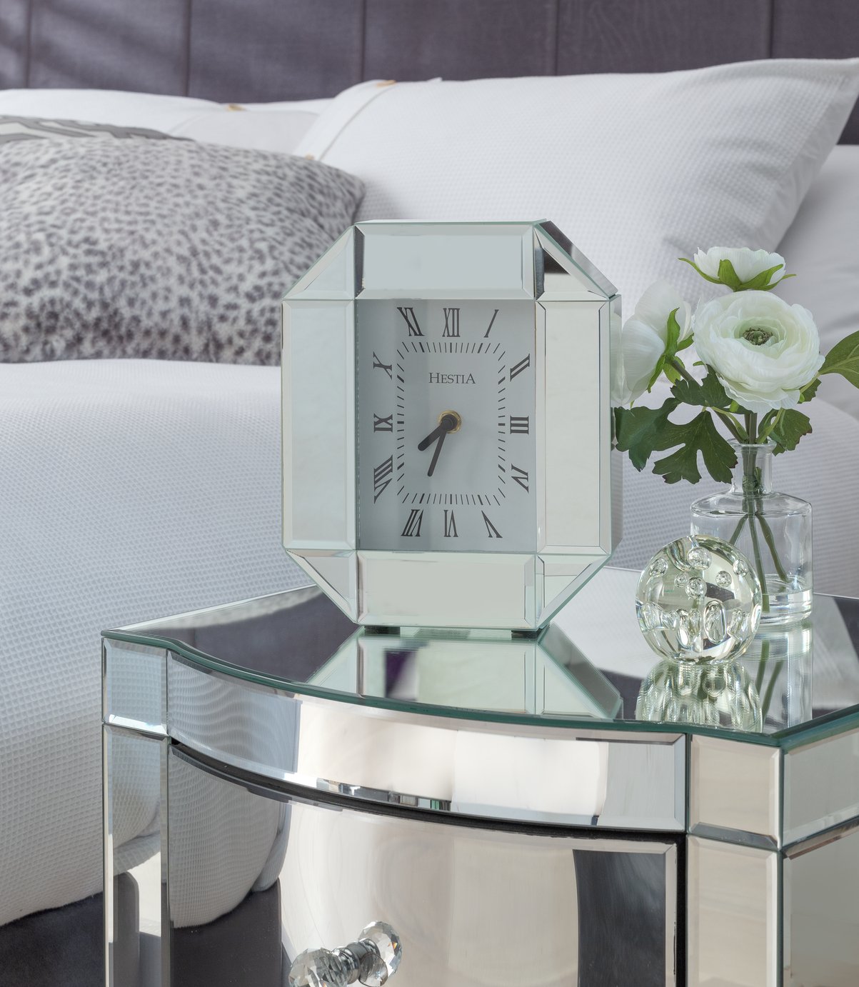 Hestia Mirrored Octagonal Clock Review