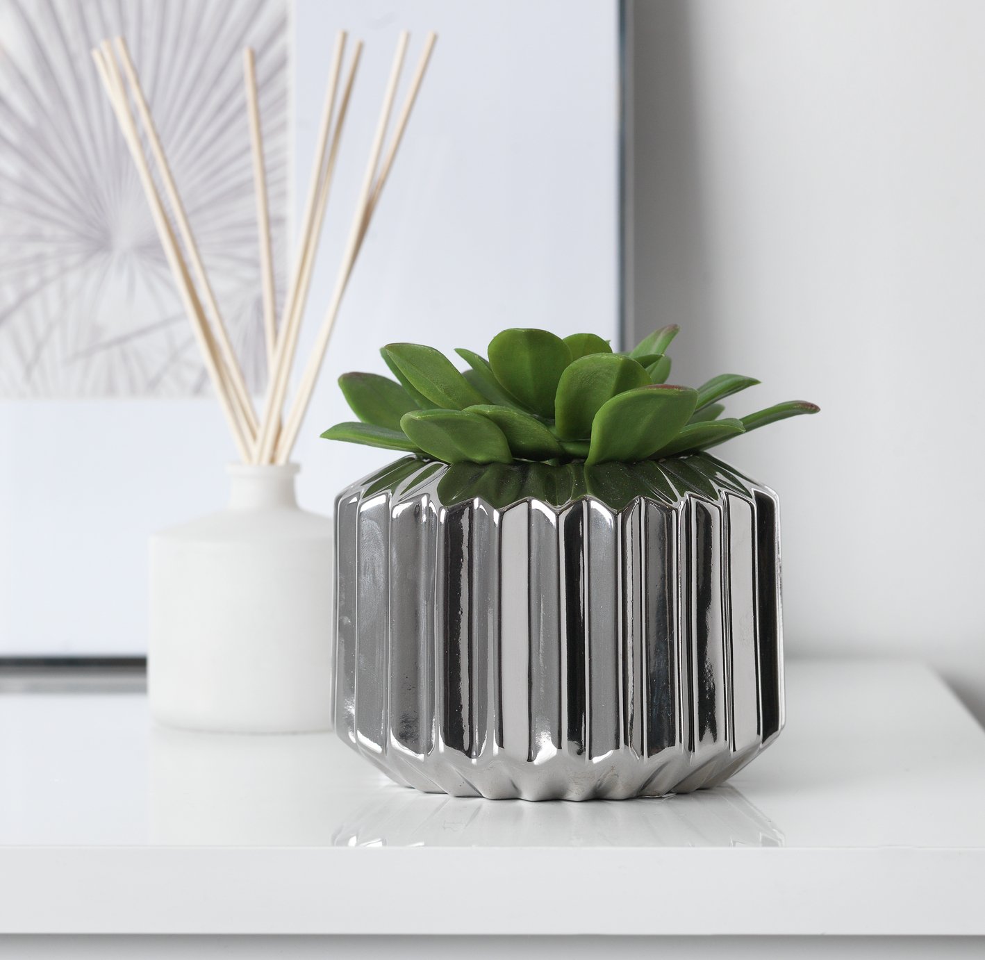 Argos Home Palm Luxe Mirrored Artificial Planter Review