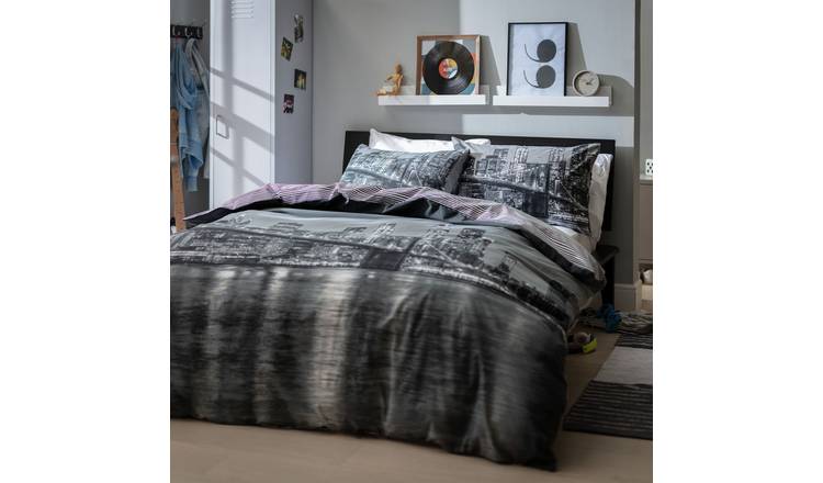 Argos Home New York & Stripe Black Bedding Set - Single