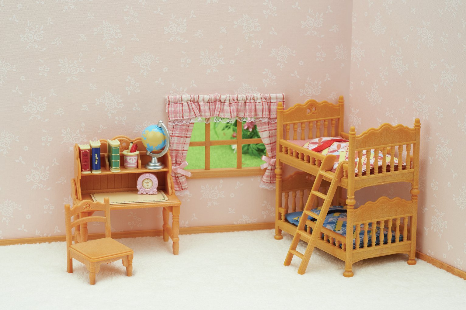 Sylvanian Families Childrens Bedroom Set