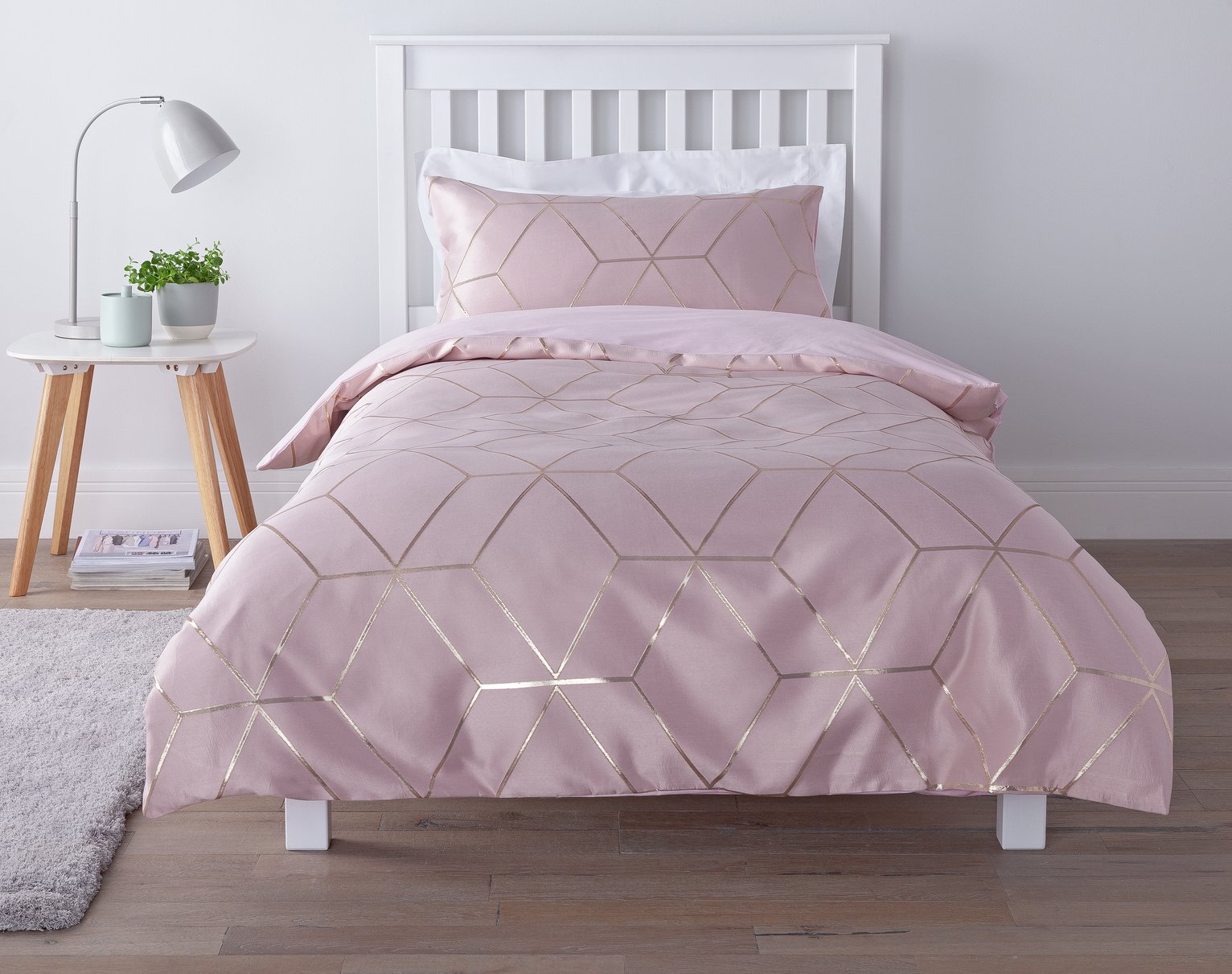 Argos Home Blush Jacquard Geo Bedding Set Review