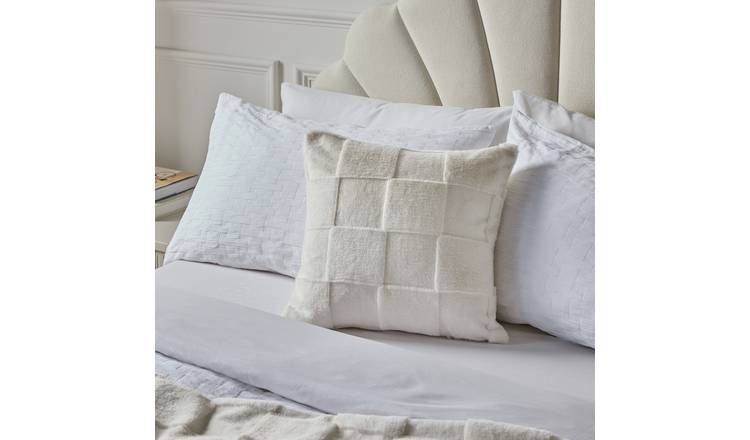 Argos Home Sculpted Checkerboard Cushion Ivory - 43x43cm