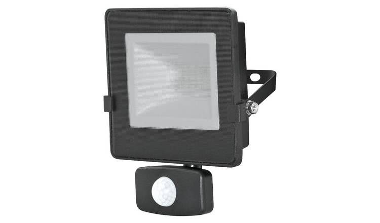 Luceco pir outlet led floodlight