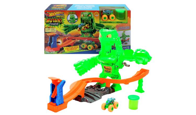 Hot Wheels Monster Trucks Mutant Monster Takedown Playset with Toy Truck & Slime