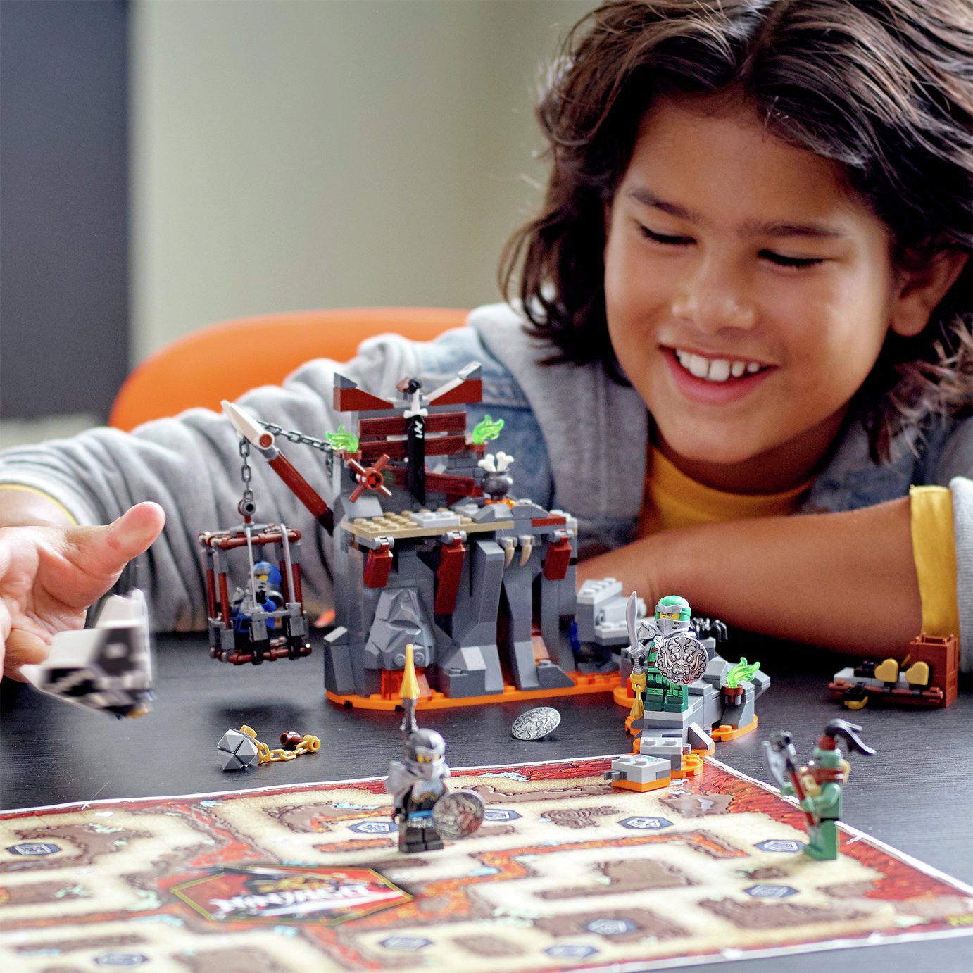 LEGO Ninjago Journey to the Skull Dungeons Game Set Review