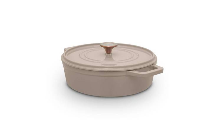Barbary and Oak Nattura Cream Cast Iron 28cm Casserole Dish