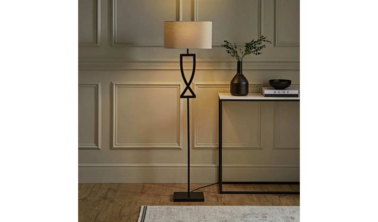 ValueLights Katniss Metal Statement Floor Lamp - Black