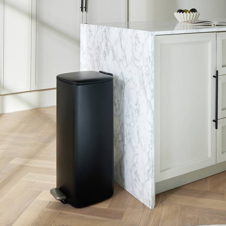 Habitat 30 Litre Kitchen Pedal Bin - Black 0