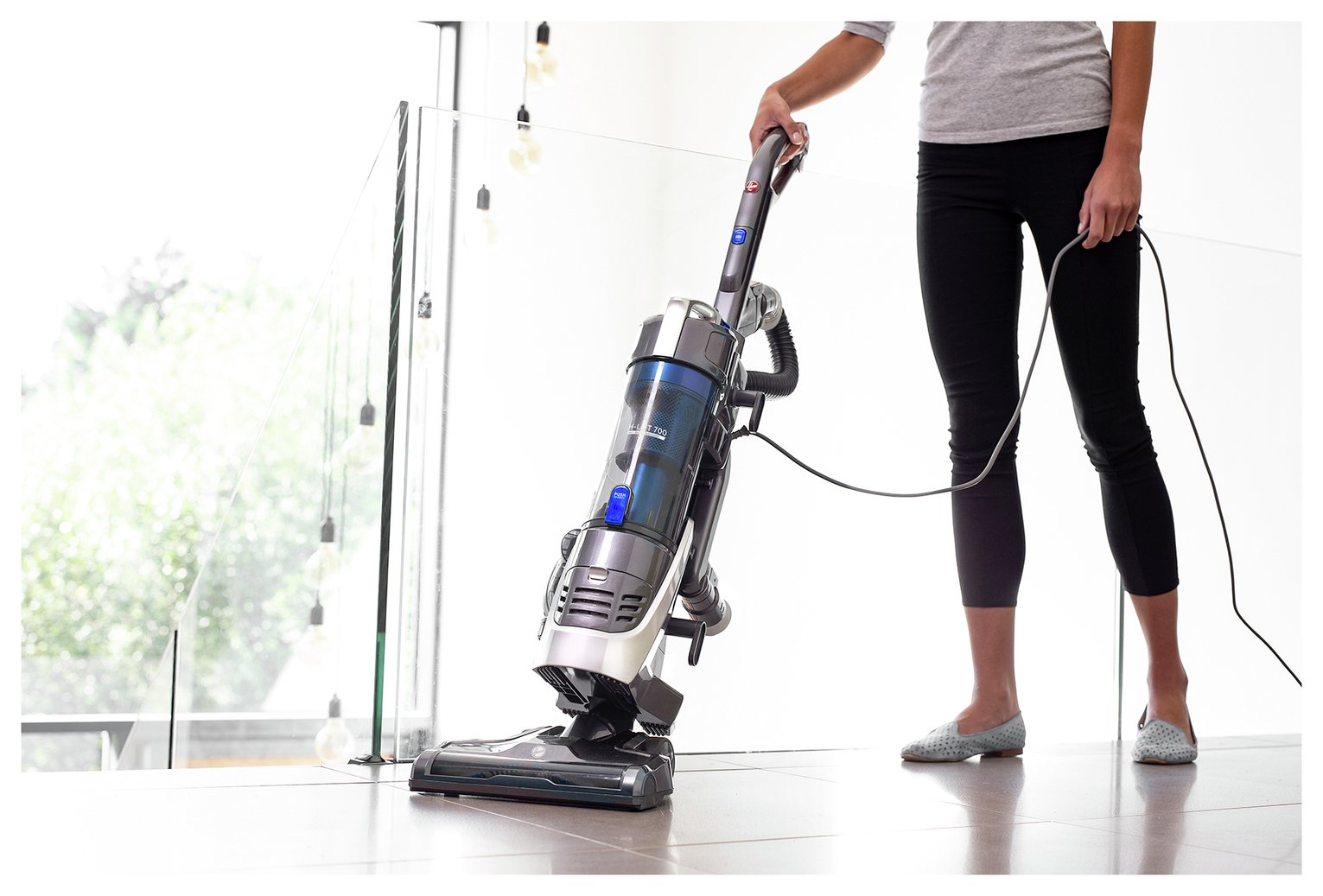 Hoover HLift 700 Pets Bagless Upright Vacuum Cleaner Reviews