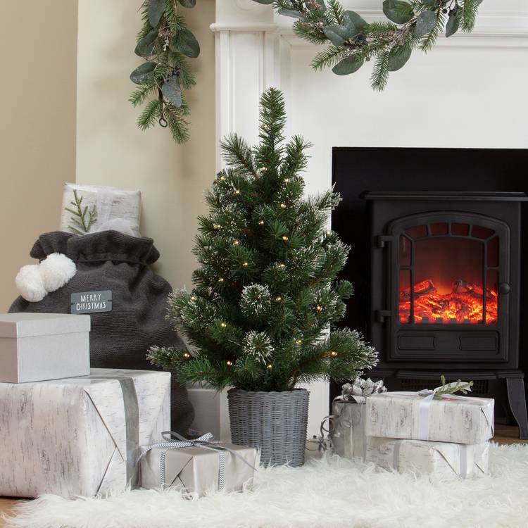 Habitat 2.5ft Pre lit Snowy Christmas Tree With Basket 0