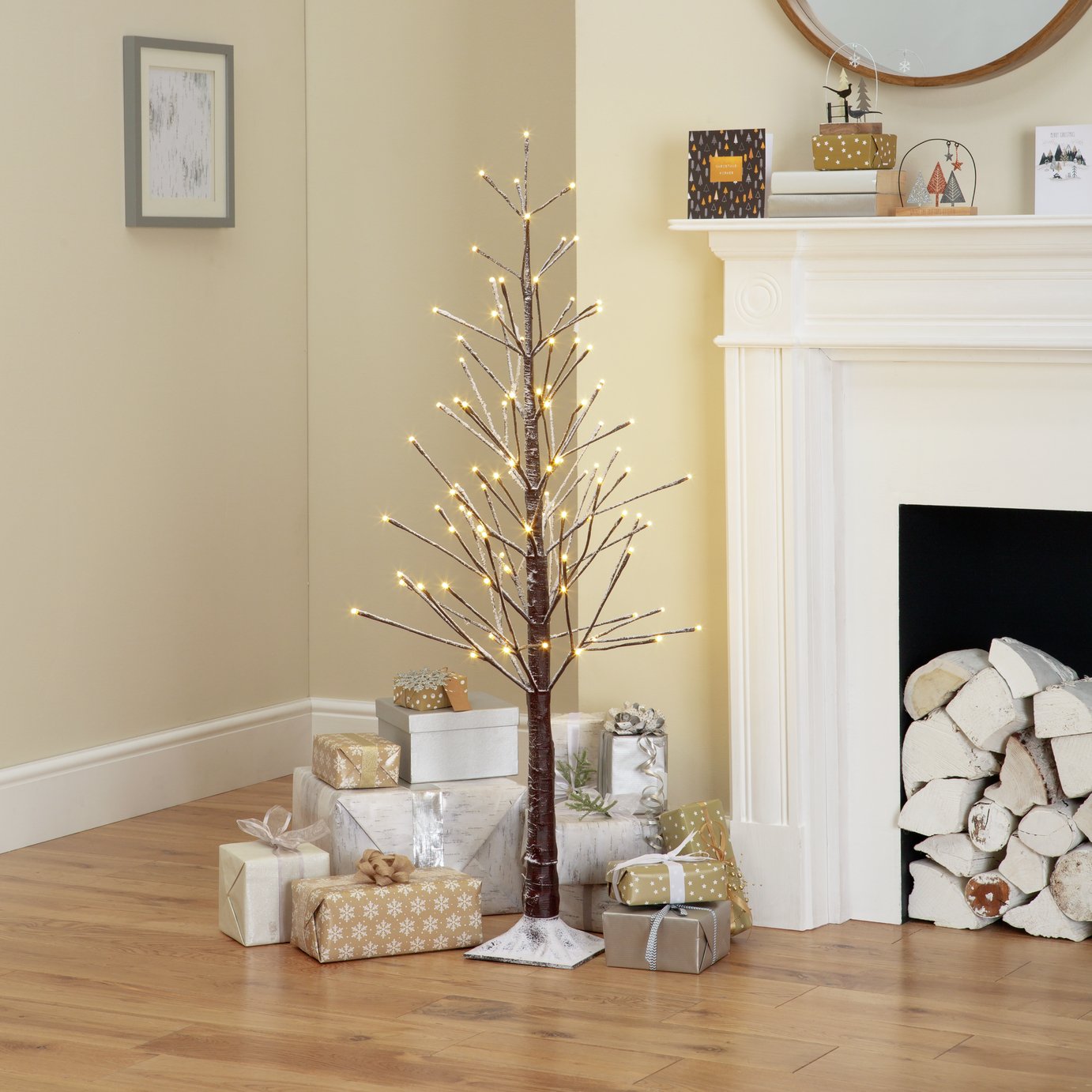 Argos Home 4ft Pre-Lit Snowy Twig Christmas Tree - Brown