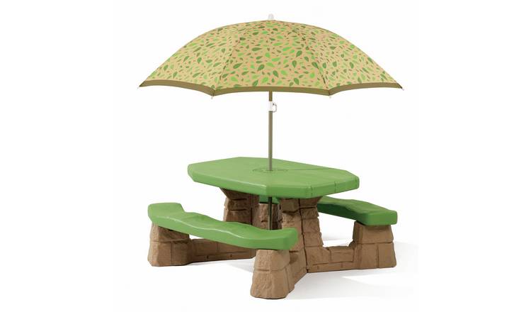 Step2 Nature Picnic Table with Yellow Umbrella