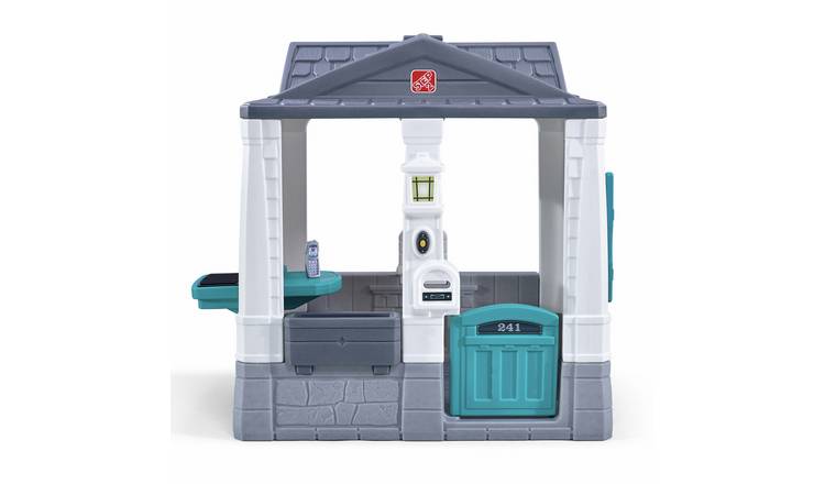 Step2 Neat & Tidy Cottage Homestyle Edition Playhouse