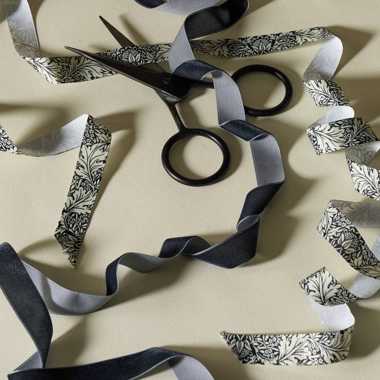 Habitat x Morris & Co. Grosgrain Printed Ribbons Christmas Decoration- Pack of 3 0