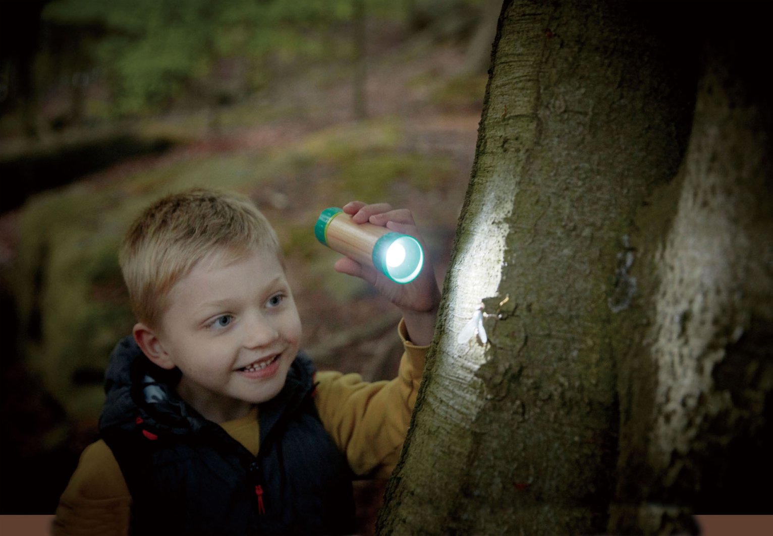 Hand Powered Flashlight Review