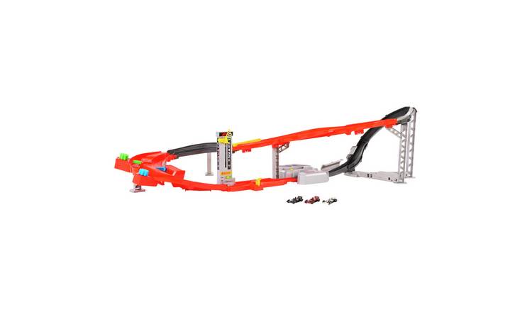 Hot Wheels Racing Formula 1 Downhill Circuit Race with 3 F1 Die-Cast Toy Cars