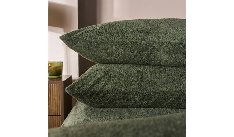 OHS 2 Pack Teddy Fleece Pillowcases - Woodland Green