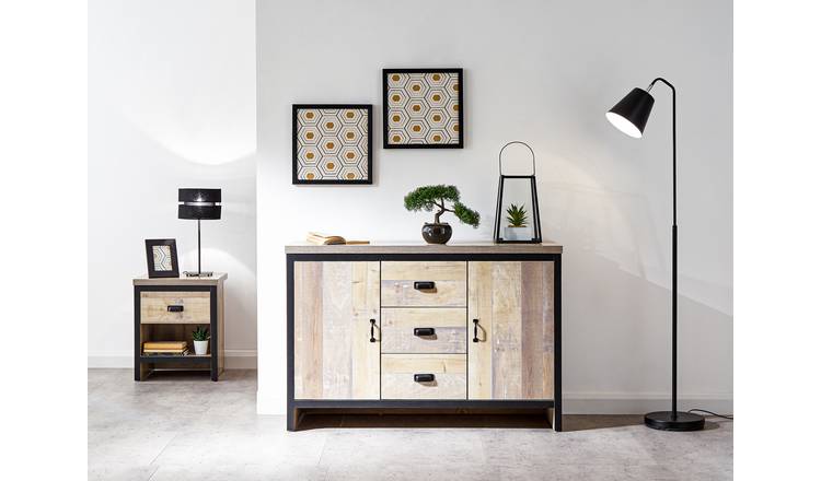 GFW Boston 2 Door 3 Drawer Sideboard - Oak