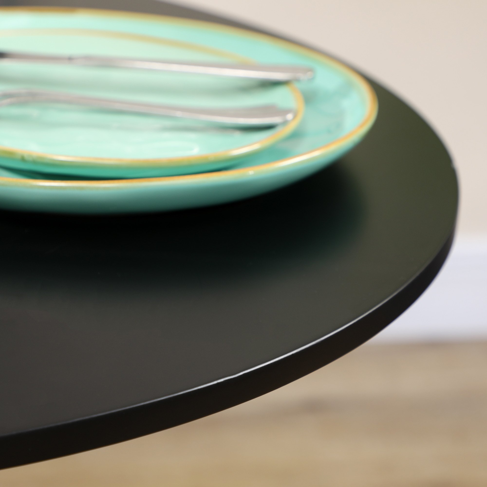 HOMCOM Round Dining Table with Non-slip Foot Pad - Black - Image 5